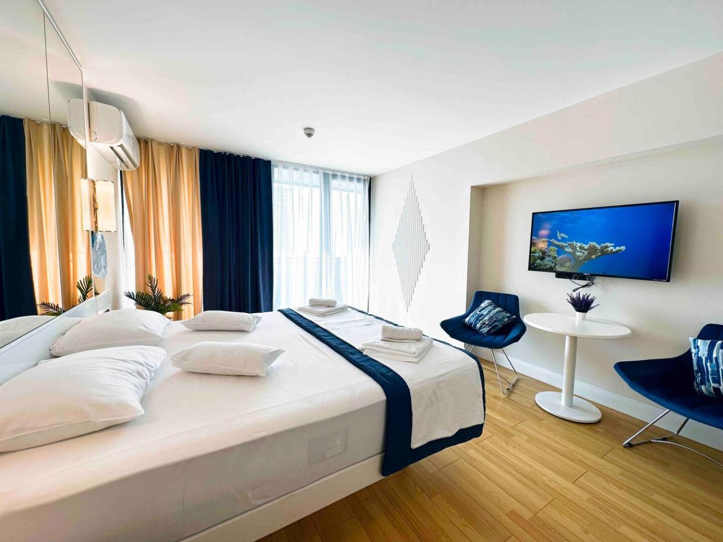 Apartment From Батуми Экстерьер фото